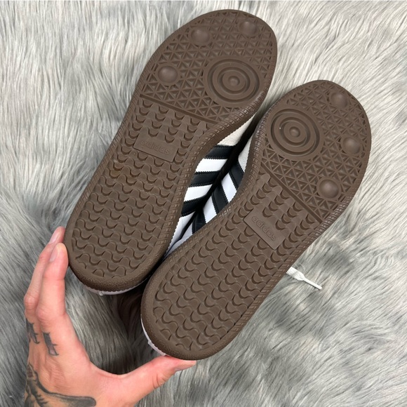 Adidas classic samba indoor soccer shoes white size 10.5 - Picture 9 of 16